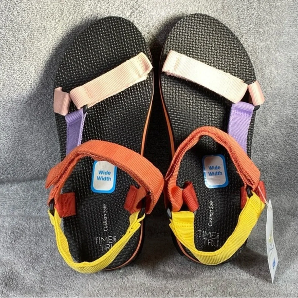 Time And Tru Shoes‎ Women’s Sandal’s Size 9W New With Tags